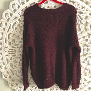 4/$25 | Dex maroon sweater